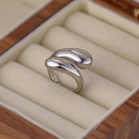 NEW Silver Minimalistic Water Drop Sterling Silver Open Ring One Size Modern - Picture 7 of 7